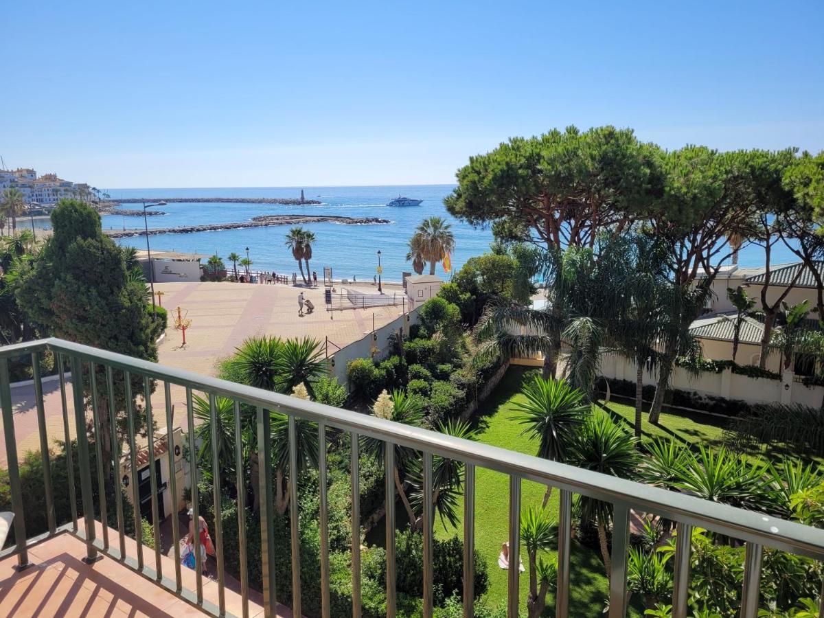 Leilighet Beachfront Family In Puerto Banus